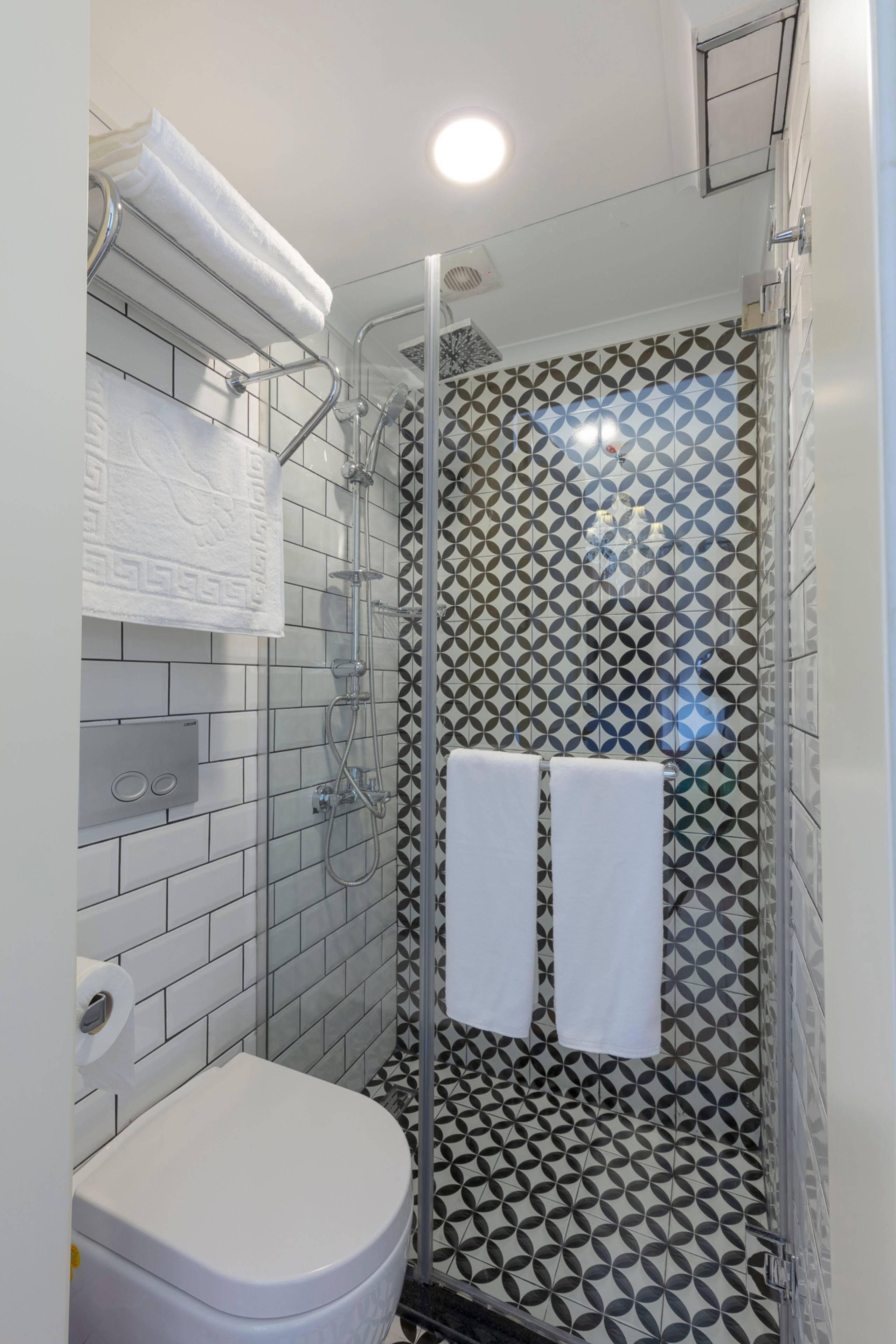 Mono Hotel Анталия Екстериор снимка