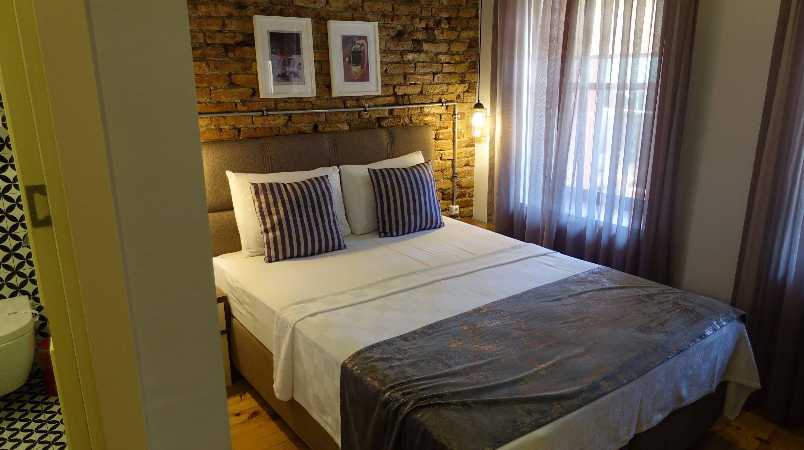 Mono Hotel Анталия Екстериор снимка